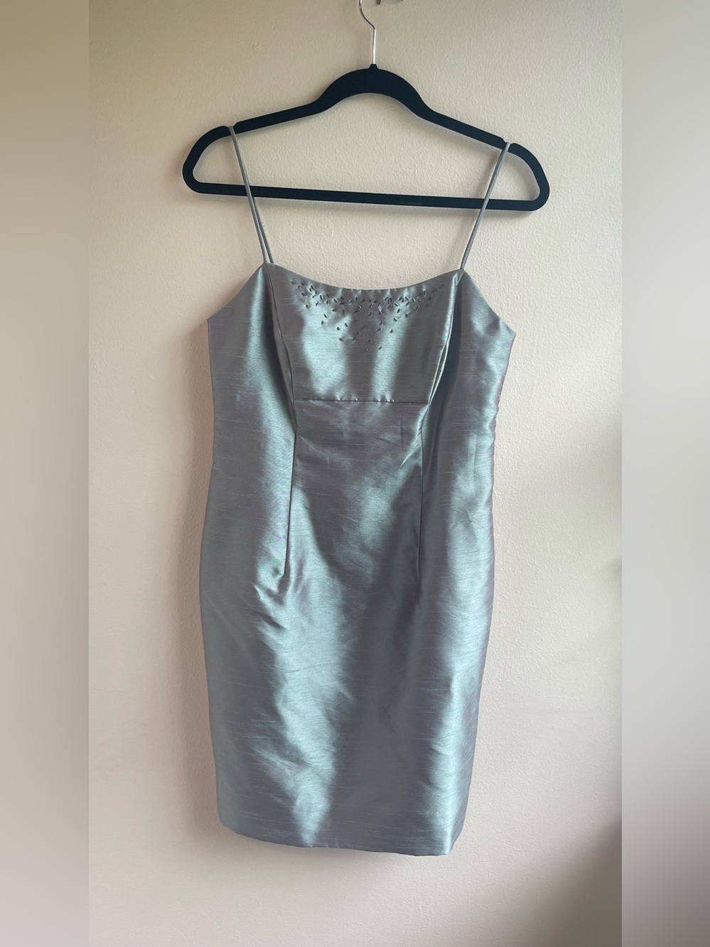 Vintage Patra Silver Beaded Sheath Cocktail Dress Size 8 Shantung